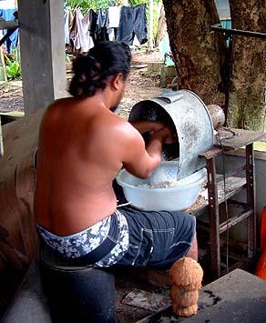Coconut grating