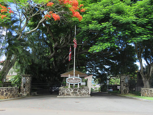 Entrance to Makani Kai Club